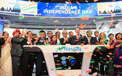 Nasdaq I-day celebration20170817131754_l